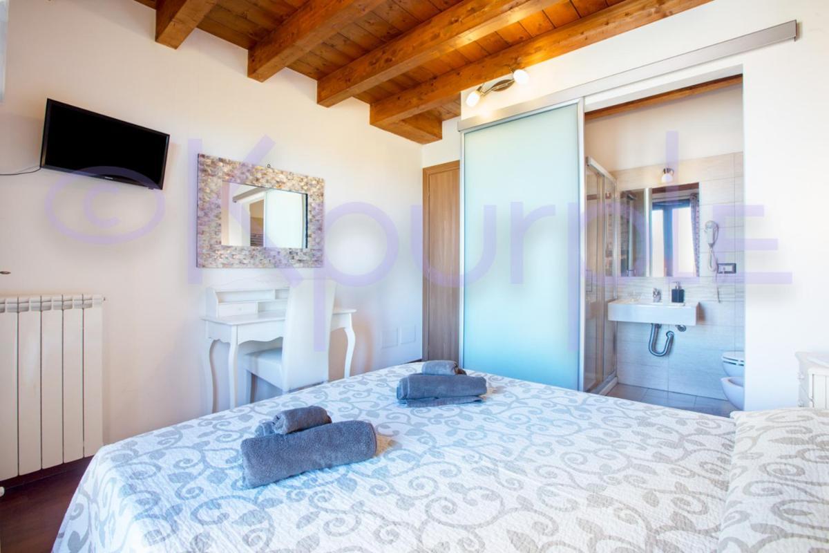 Le Api Hotel Cagliari Exterior photo